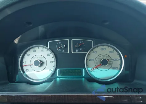 2008 Ford Taurus Limited z USA, uszkodzony, nr VIN 1FAHP25W18G181626